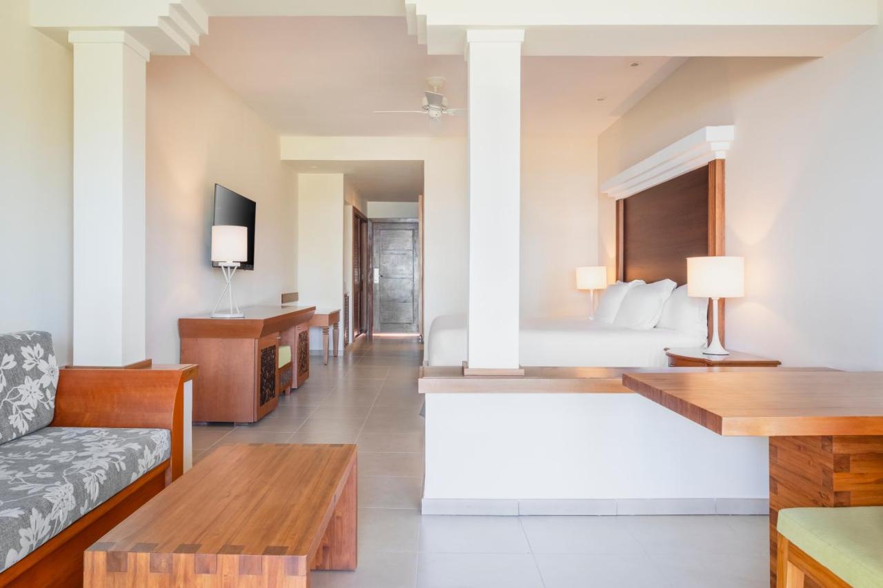 Junior Suite Side Ocean View Single
